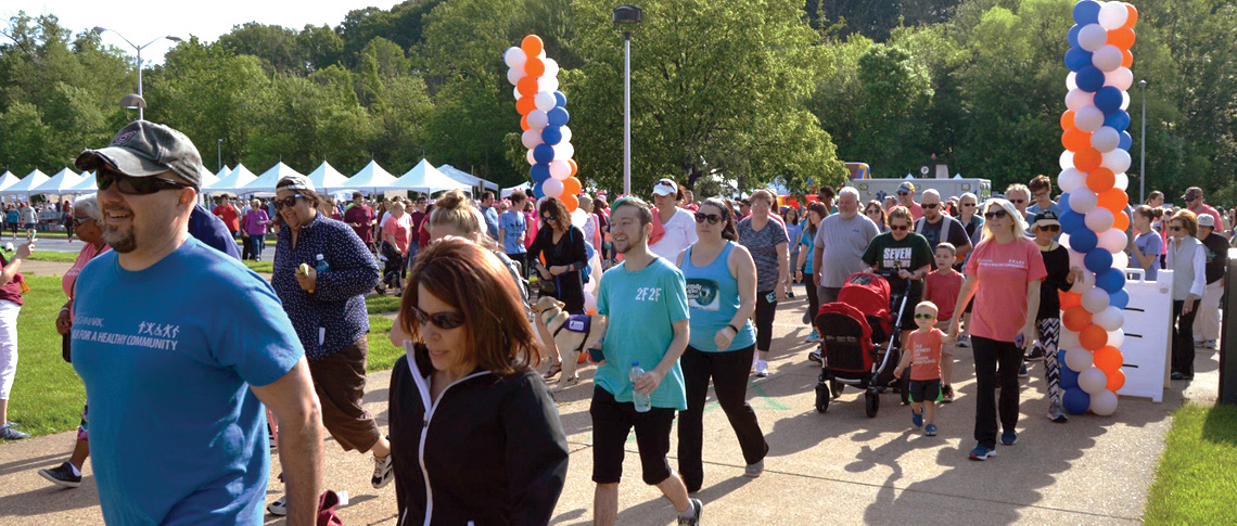 photo of people walking fo the highmark walk event